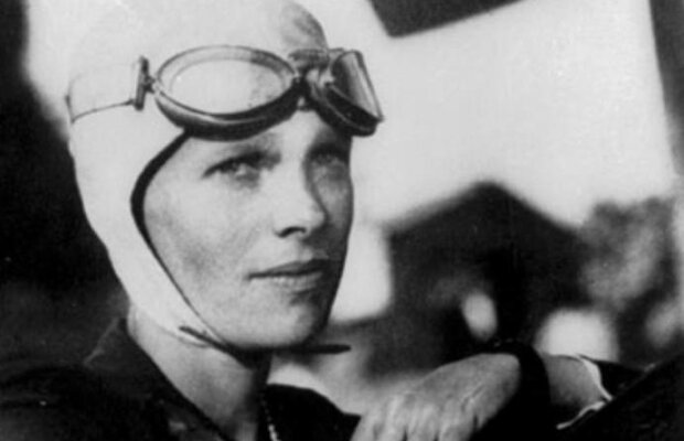 AMELIA EARHART, prima femeie pilot care a traversat Atlanticul, omagiată de Google. Povestea celebrei pioniere a aviaţiei dispărute în Ocean (VIDEO)