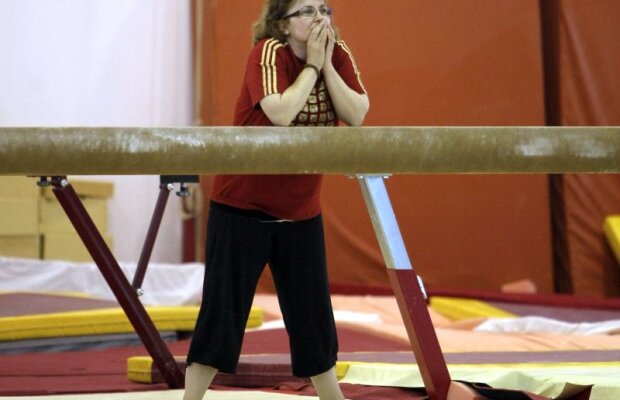Bitang a izbucnit după accidentarea Larisei Iordache: “E degradant pentru România să nu putem diagnostica un sportiv!”