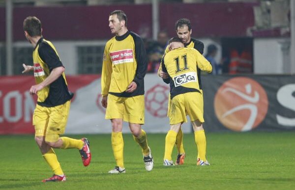 VIDEO Campionii şterşi. Andone pe făraş? » Ceahlăul - CFR Cluj 2-2