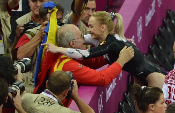 Belu şi Izbaşa povestesc cum s-a obţinut aurul olimpic la sărituri: "I-am spus să repete ce a făcut acasă"