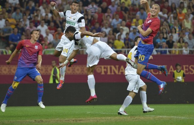 Îngroziţi de teren: ”Am insomnii din cauza stării jenante a ierbii de pe Naţional Arena!” :S