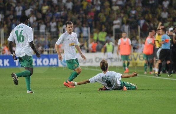 Adrian Porumboiu: "Pe Fenerbahce o elimini doar dacă joci cu inima, nu contează tactica sau tehnica"