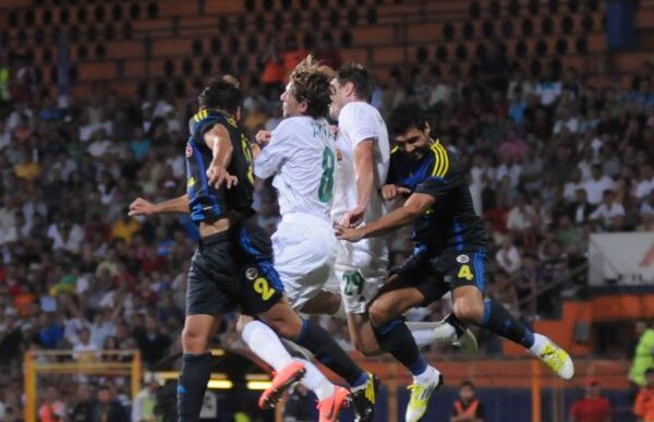 Şumudică îl atacă pe Inacio: "Înainte să vin la echipa asta, jucătorii nu alergaseră mai mult de 4 minute"