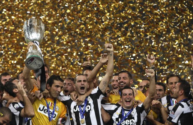 VIDEO Fără antrenor, Juventus bifează a cincea supercupă din istorie după 4-2 cu Napoli