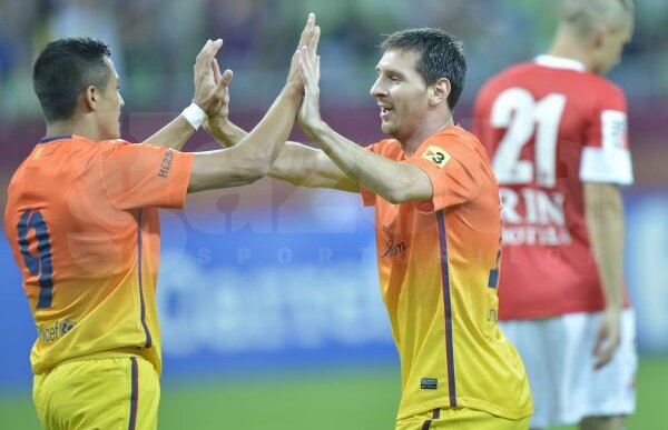 VIDEO "Extratereştri" cu gînduri paşnice » Barcelona n-a accelerat pe Naţional Arena, învingînd Dinamo cu 2-0