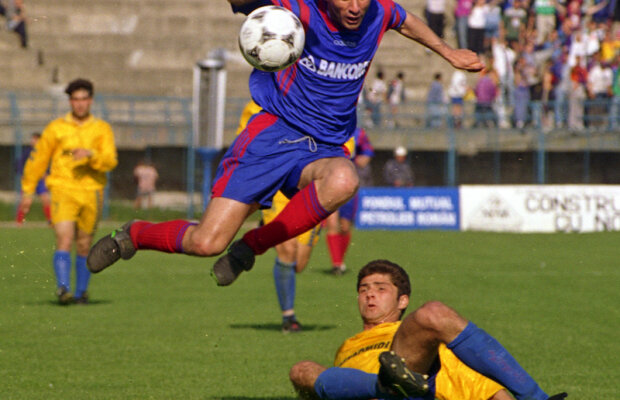 Egalează ultima superechipă » Reghecampf poate să atingă astăzi o performanţă importantă pe banca Stelei