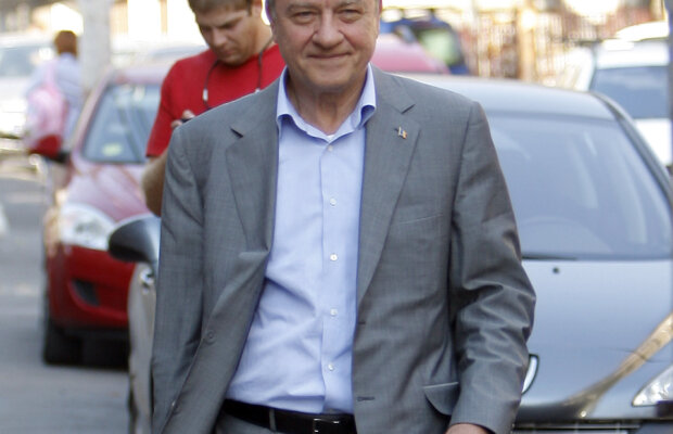 Mircea Sandu jură că s-a hotărît să plece din fruntea FRF la sfîrşitul actualului mandat : ”Nu mai candidez în 2014”