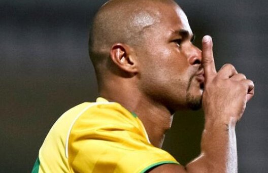 VIDEO Wesley sperie arabii: a reuşit o ”triplă” pentru Al Hilal :O