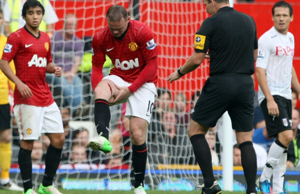 VIDEO Tăiat pînă la os! » Pînă şi medicii au fost şocaţi la vederea rănii lui Rooney