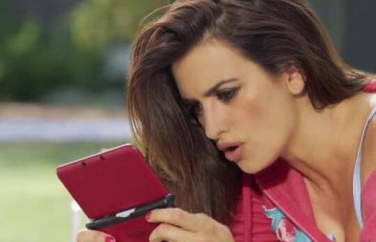Penelope Cruz, sexy intr-o reclama pentru jocuri video