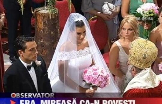 Elena Basescu, o mireasa ca-n povesti. Ti-a placut rochia?