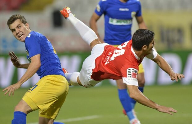 "Cîini" în picaj » Rezultatele slabe din ultimii ani au devalorizat-o pe Dinamo!