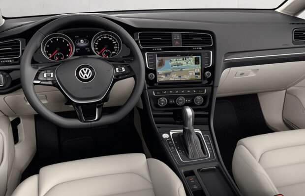 FOTO & VIDEO Gata de lansare! » Noul Volkswagen Golf VII a fost prezentat la Berlin