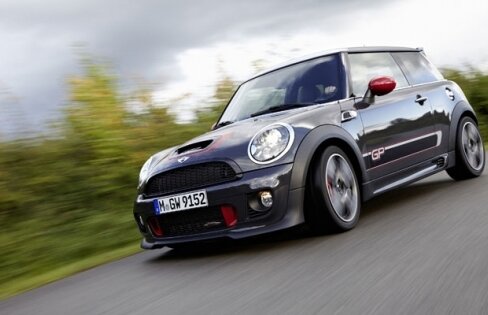 Informații complete înainte de lansare: MINI JCW GP