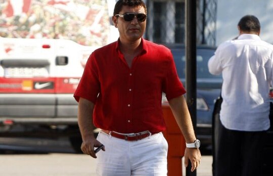 Tranzacţie cu ceasuri şi terenuri :D » Cristi Borcea dezvăluie ce a primit pentru acţiunile de la Dinamo