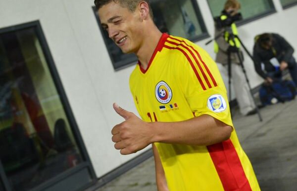 Torje nemulţumit de interesul fanilor pentru "naţională": "Poate ieşim în stradă cu un megafon să-i chemăm la stadion"