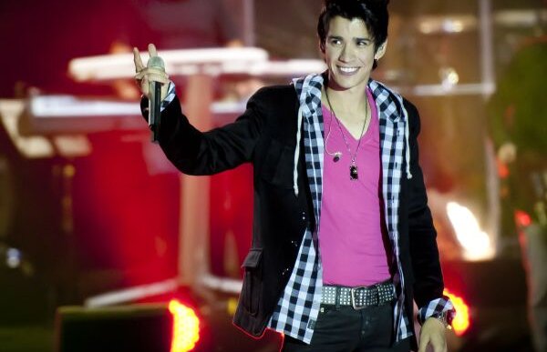 Azi, Gazeta Sporturilor îţi oferă noul album "Gustavo Lima e você": "Românii se vor îndrăgosti de Brazilia"