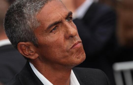 Eroul din filmul "Taxi", actorul Samy Naceri, acuzat de un taximetrist ca i-a aratat "bijuteriile" 
