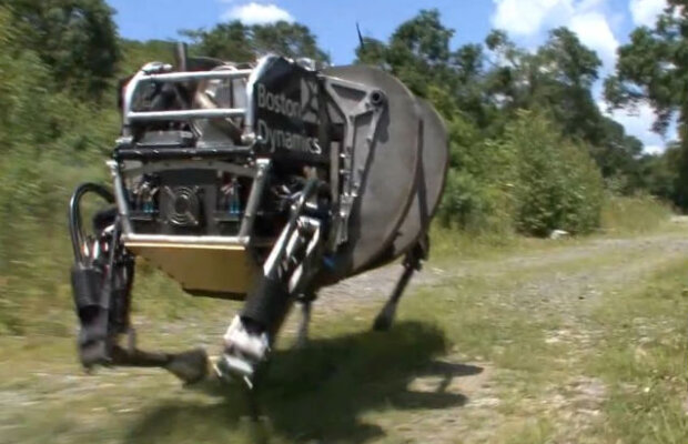 (VIDEO) Catârul robot, o nouă invenţie a Boston Dynamics, devenită hit pe YouTube