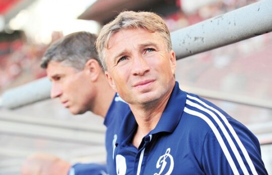 A trecut printr-un nou coşmar » Dan Petrescu e disperat: "N-am artişti!"