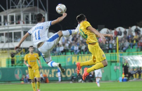VIDEO + FOTO Salvatorul Ousmane » N'Doye aduce victoria cu Severin, 2-1, după un gol controversat în minutul 91!