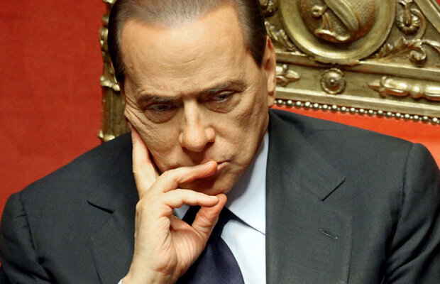 Vinde Milanul? » După ce a vrut să demită antrenorul, Berlusconi ameninţă că renunţă la club