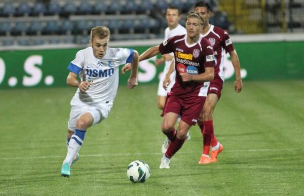 VIDEO Schimbare cu noroc » Trupa lui Grigoraş a învins CFR-ul cu două penalty-uri acordate de înlocuitorul lui Haţegan, Cristi Balaj