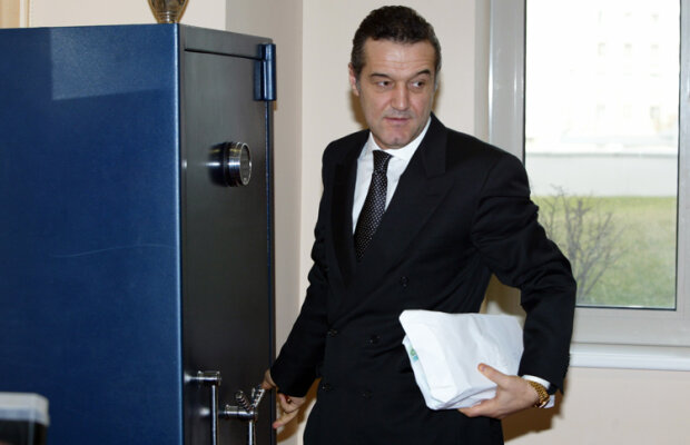 Becali le umple buzunarele » Steliştii pot încasa în 4 meciuri cît pentru două calificări în grupele EL