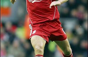 Cele mai bune formaţii ale Angliei joacă azi şi mîine în Cupa Ligii! Ai aici toate meciurile şi cotele!