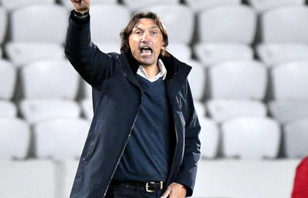 Bonetti a reacţionat din nou pe Facebook la adresa celor care îl critică: ”Au reapărut ”măgarii zburători”!”