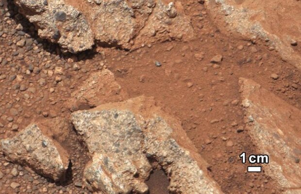 NASA: Curiosity a găsit dovezi care arată că pe Marte au existat ape curgătoare! (VIDEO)