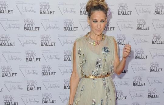 VIDEO Sarah Jessica Parker joaca rolul unei editoare Vogue, in "Glee"