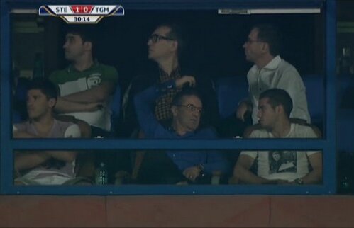 Preferaţii în lojă, ”cărăuşii” pe tunel » Tănase şi Chipciu au glumit cu patronul în timpul meciului cu Tg. Mureş