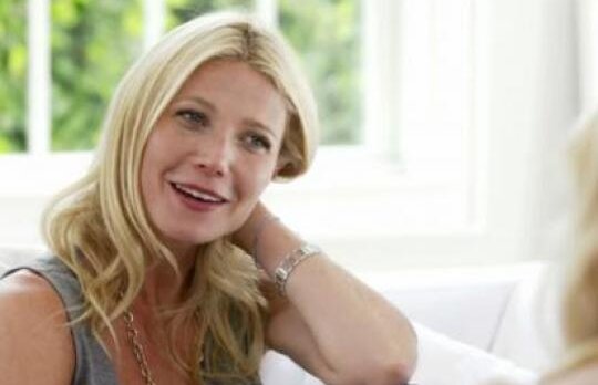 Gwyneth Paltrow a implinit 40 de ani si a sarbatorit in Italia, alaturi de familie