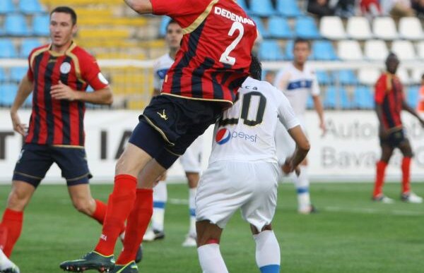 VIDEO Schimb de "lanternă" » Iaşiul cîştigă în ultimul minut cu Severin şi părăseşte ultimul loc