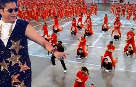 "Gangnam", viral chiar si in spatele gratiilor. Cum au reusit detinutii sa reproduca cel mai popular dans al momentului