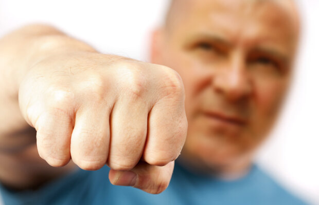 Se întîmplă în Liga 1: "Trebuia să-i dau un pumn" :S