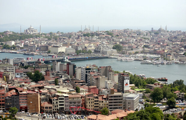 De la şalvari la super metropolă » Cum a devenit Istanbul cea mai mare aglomeraţie urbană din Europa