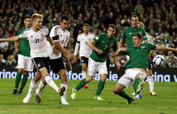 VIDEO Trapattoni TNT  » Irlanda călcată în picioare de ”monştrii cu picioare lungi”