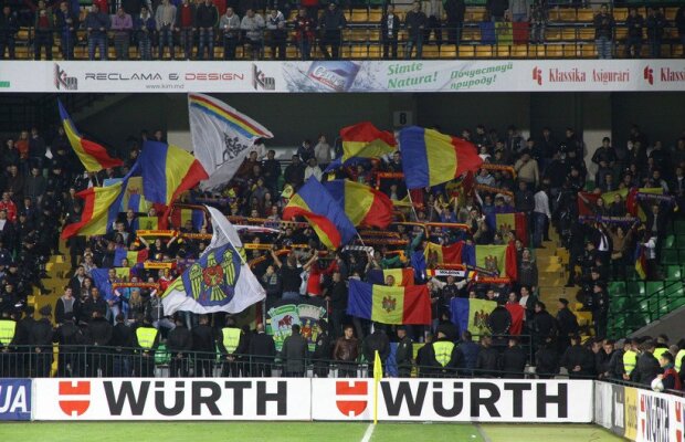 FOTO » Moldova e cu noi! Dovadă superbă de dragoste pentru România la meciul cu Ucraina