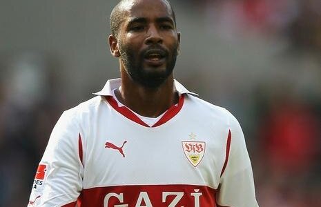 Pierdere mare pentru Stuttgart » Cacau s-a accidentat şi va rata returul cu Steaua