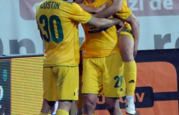 Marius Niculae nu renunţă la titlu: ”Sperăm să prindem locul 1”