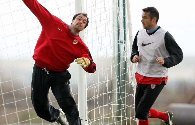 Puşi să jure pe Biblie! » Jucătorii de la Farul sînt bănuiţi că au blătuit meciul cu Dinamo II