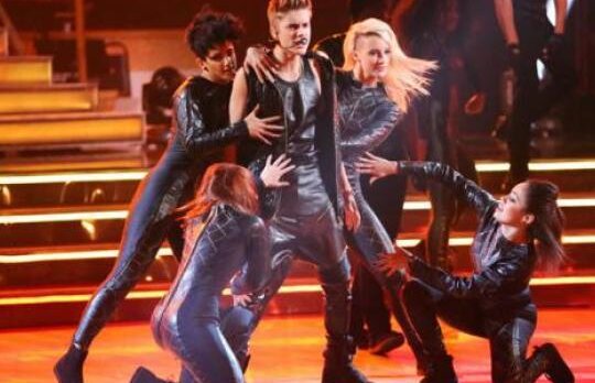 "Oh, baby, baby, baby"! Justin Bieber incinge atmosfera la "Te cunosc de undeva"!
