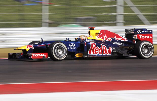 GALERIE FOTO Cele mai interesante imagini de pe circuitul din Texas » Vettel a fost primul în antrenamente