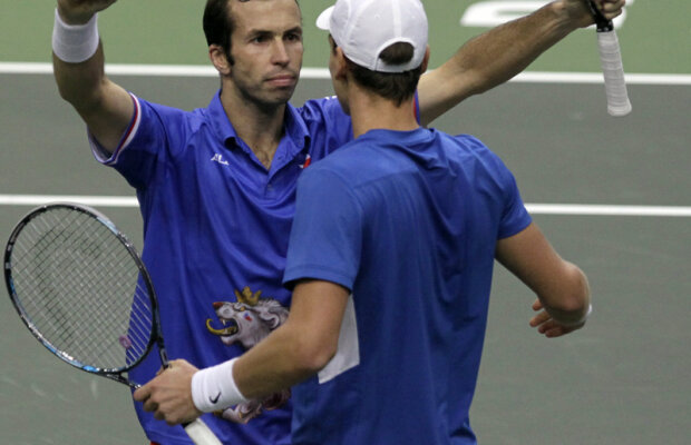 Cehii în frunte » După două zile, gazdele conduc în faţa deţinătoarei Cupei Davis