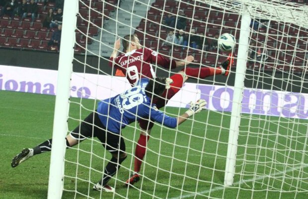 Taborda îi dă bătăi de cap lui Szabo » Cine i-ar putea lua locul pnetru meciul cu Steaua