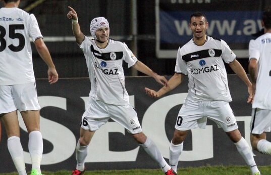 VIDEO Gazul cîştigă, Pustai îşi salvează postul » Gaz Metan - Petrolul 2-0