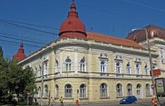 Foşti decani ai Faculatăţii de Medicină din cadrul Universităţii din Oradea, trimişi în judecată pentru eliberarea de diplome false