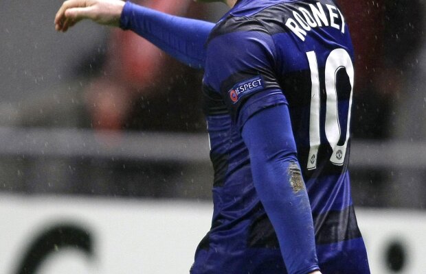 VIDEO Ce fac superfotbaliştii la încălzire? Golazo reuşit de Rooney înaintea meciului cu West Ham